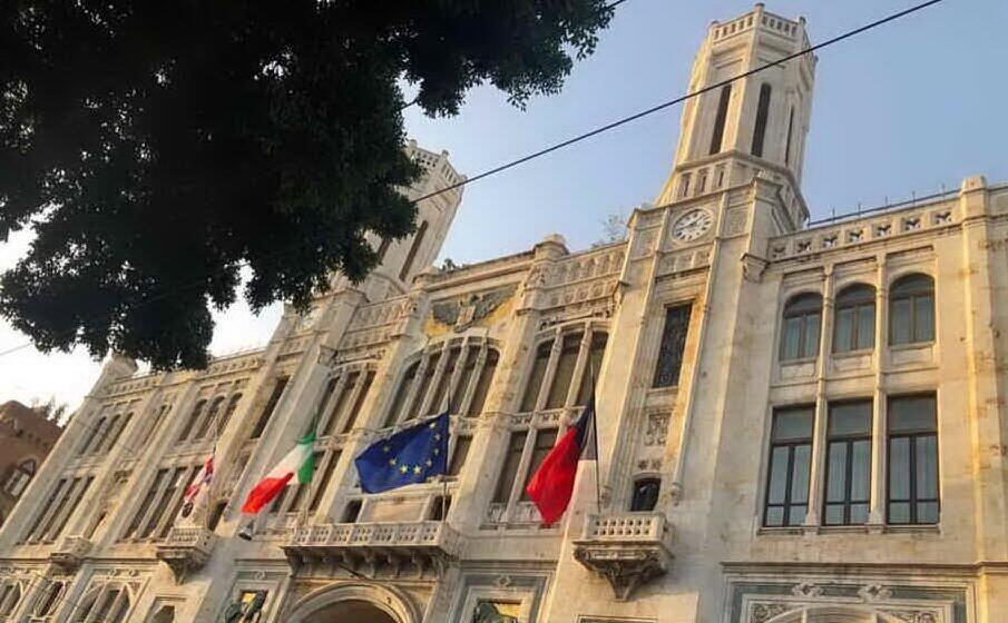 il municipio (archivio l unione sarda)