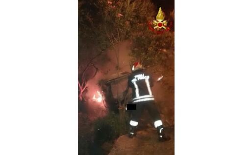 L'intervento (foto Vigili del fuoco)
