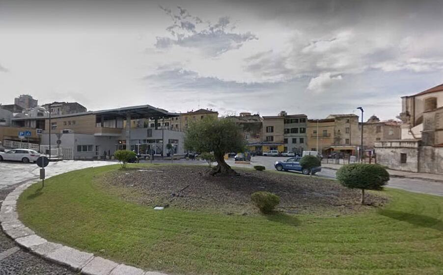 piazza mercato (da google)