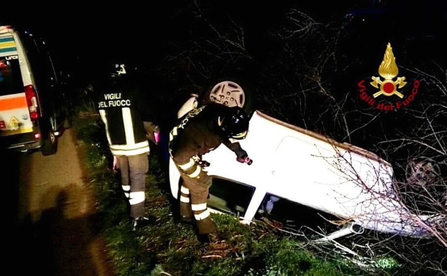 (foto vigili del fuoco)