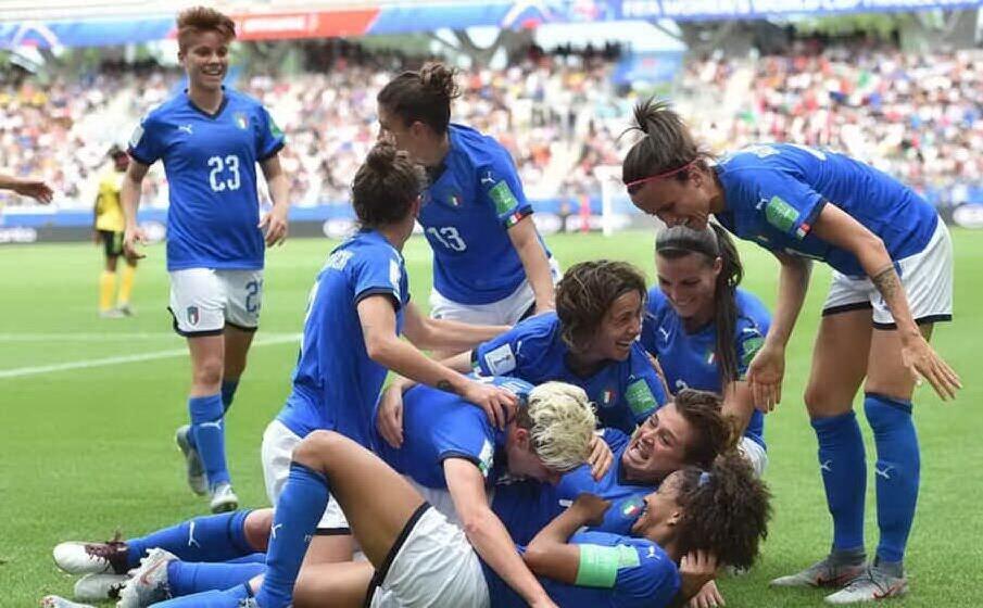 la nazionale di calcio femminile (ansa)