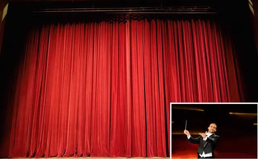 un teatro (foto pixabay) e nel riquadro leonardo sini (foto circolo logudoro )