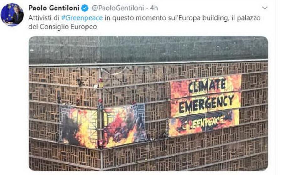 il tweet del commissario europeo per l economia
