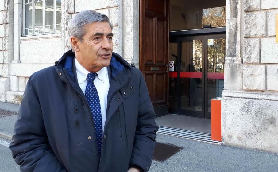 il presidente della regione valle d aosta antonio fosson (ansa)