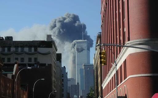 L'attentato alle Torri gemelle (da Wikimedia)