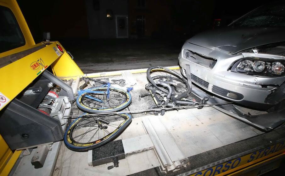 le bici dopo l incidente (ansa)