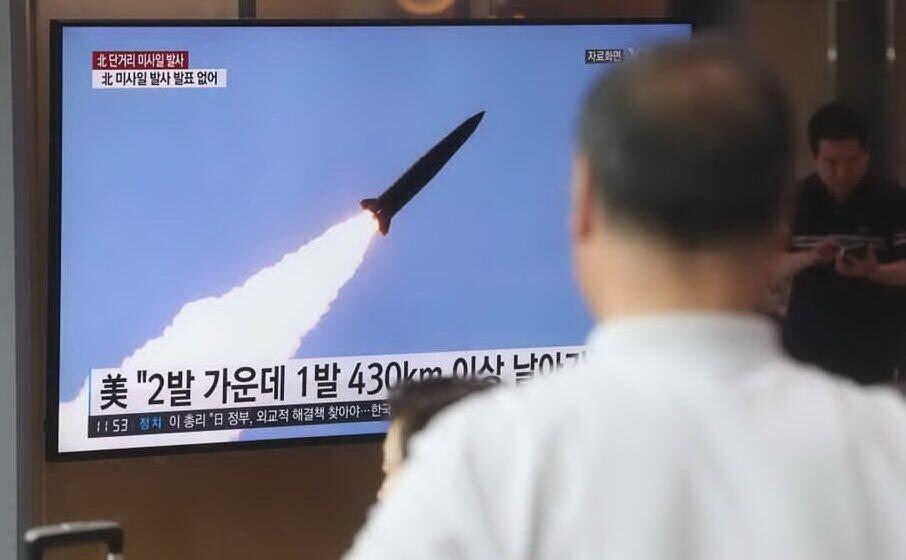 un lancio di razzi in corea del nord (archivio l unione sarda)