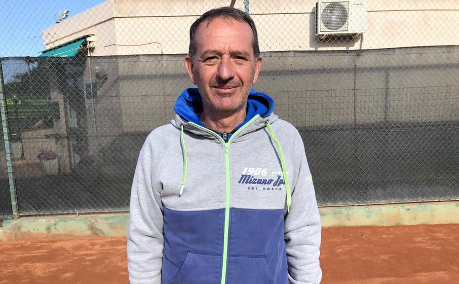 andrea lecca 51 anni capitano del tc cagliari (foto m madeddu)
