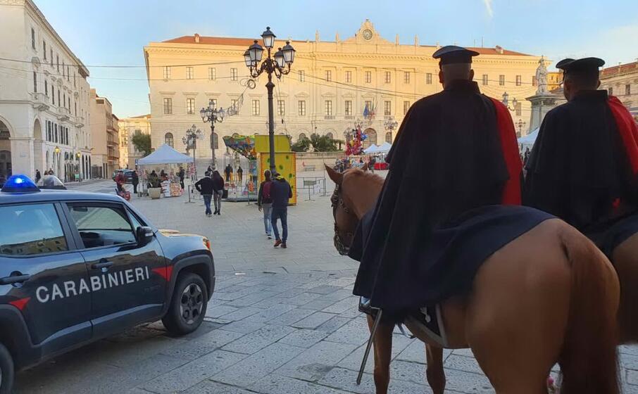 i militari (foto carabinieri di sassari)