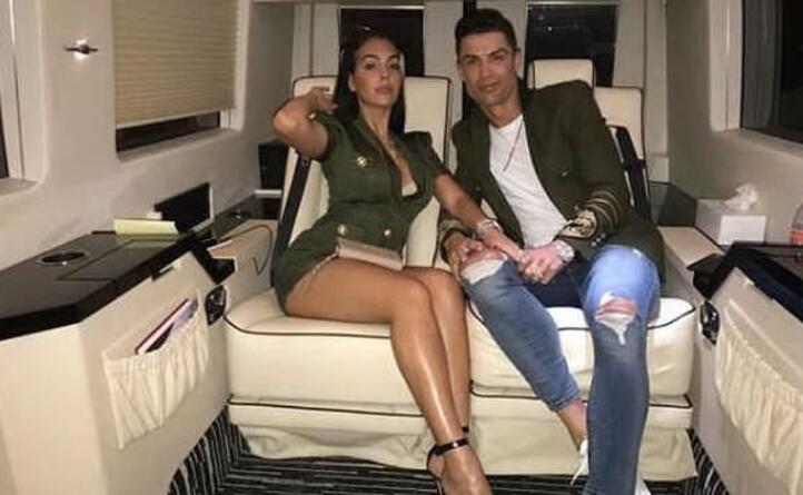 georgina rodriguez e cristiano ronaldo negli emirati arabi