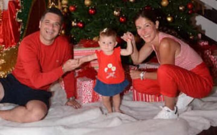 augurissimi di buon natale dal madagascar un bellissimo scatto da mara alessandro e la piccola sofia