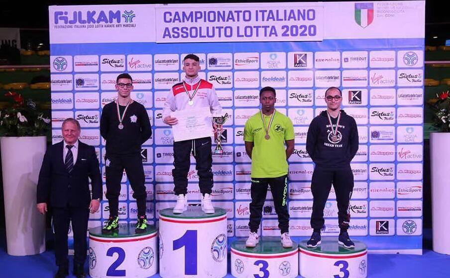 simone vincenzo piroddu nuovo campione italiano assoluto nella 61 kg (foto giovanni maria solinas)