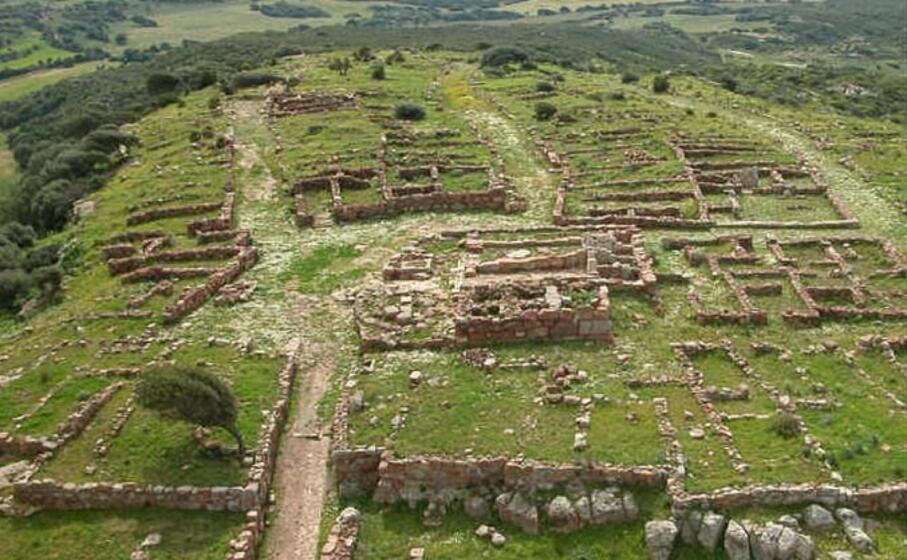 il parco archeologico di monte sirai (foto monumentiaperti)