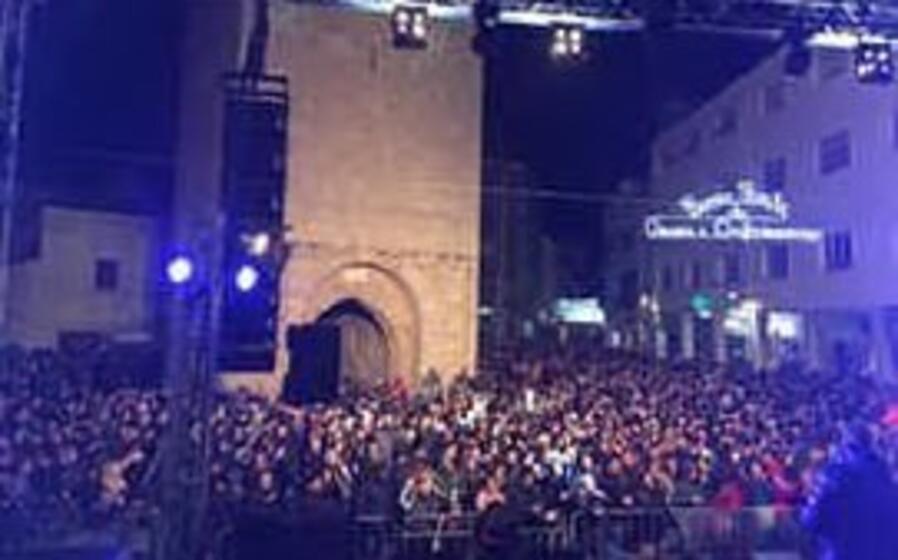 il concerto di capodanno in piazza roma (foto elia sanna)