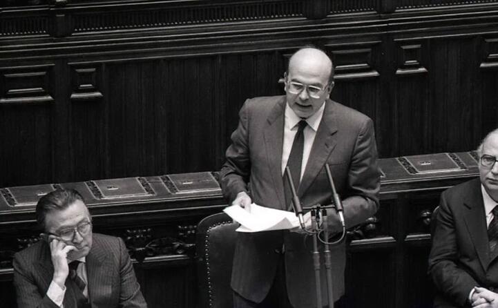 due le sentenze a suo carico passate in giudicato nell ambito delle inchieste per tangenti