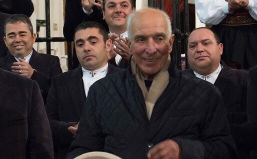 Il poeta improvvisatore Bernardo Zizi (foto Voches 'e Ammentos de Garteddi)