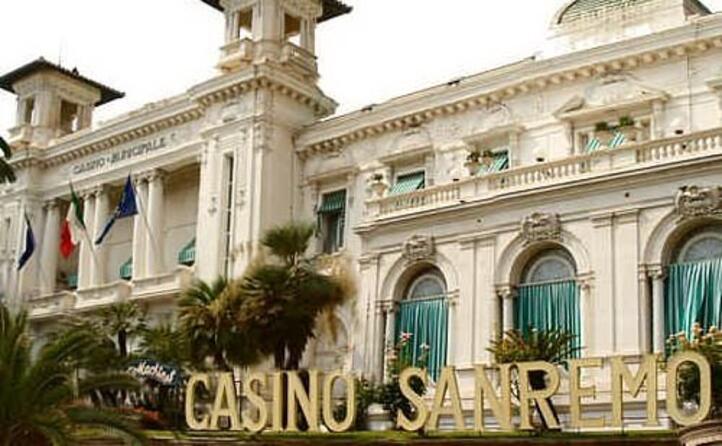 le prime edizioni si tennero nel casin di sanremo