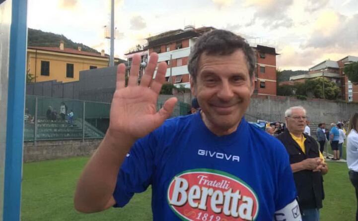 alla partita del cuore (le foto sono wikipedia unione sarda e rai)