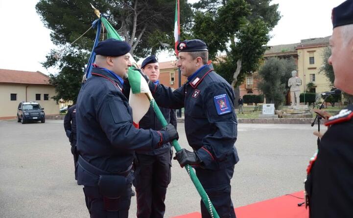 il passaggio di consegne (foto l unione sarda vercelli)