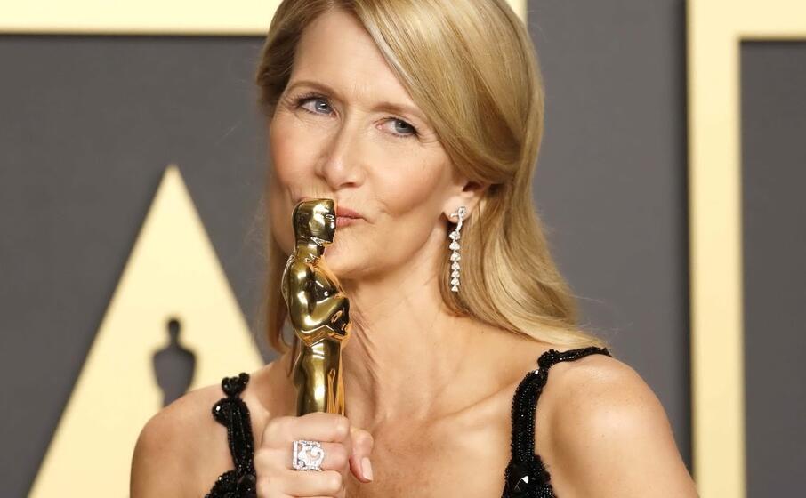 laura dern migliore attrice non protagonista per storia di un matrimonio (epa swanson)