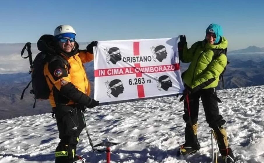 i 4 mori sulla vetta del chimborazo (foto concessa)