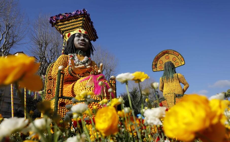 una scultura nepalese