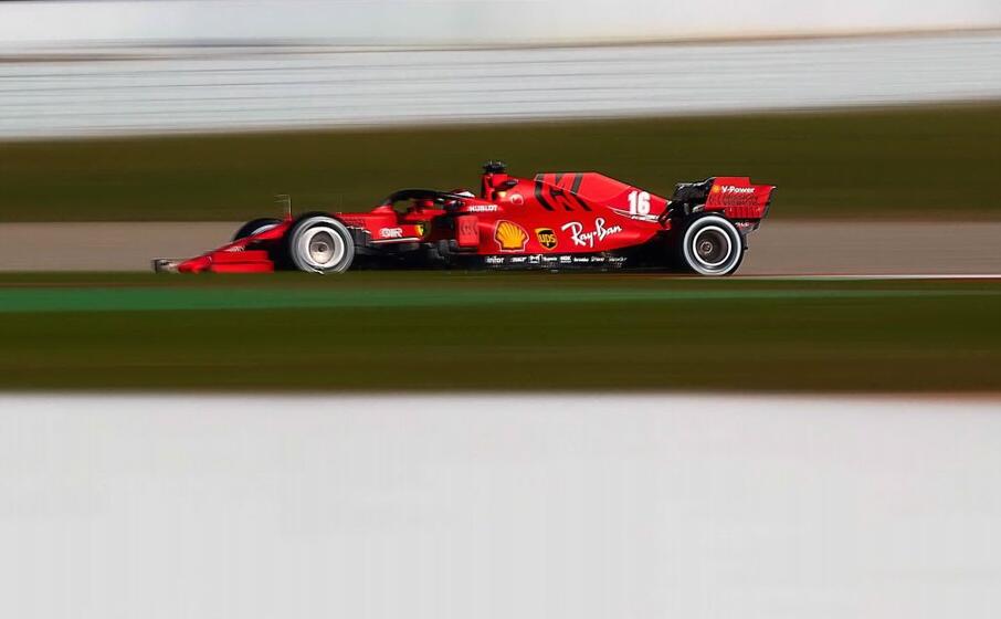 charles leclerc su ferrari