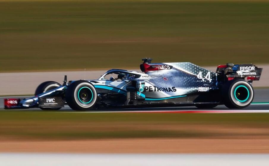 il sei volte campione del mondo hamilton
