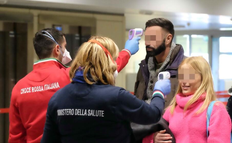 controlli a elmas (archivio l unione sarda ungari)