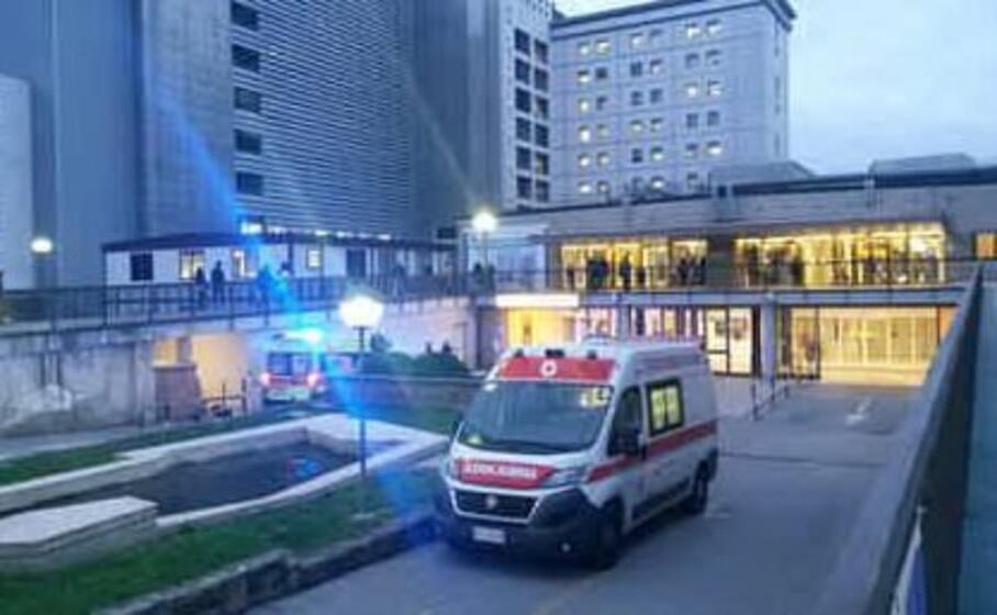 l ospedale di schiavonia (ansa)