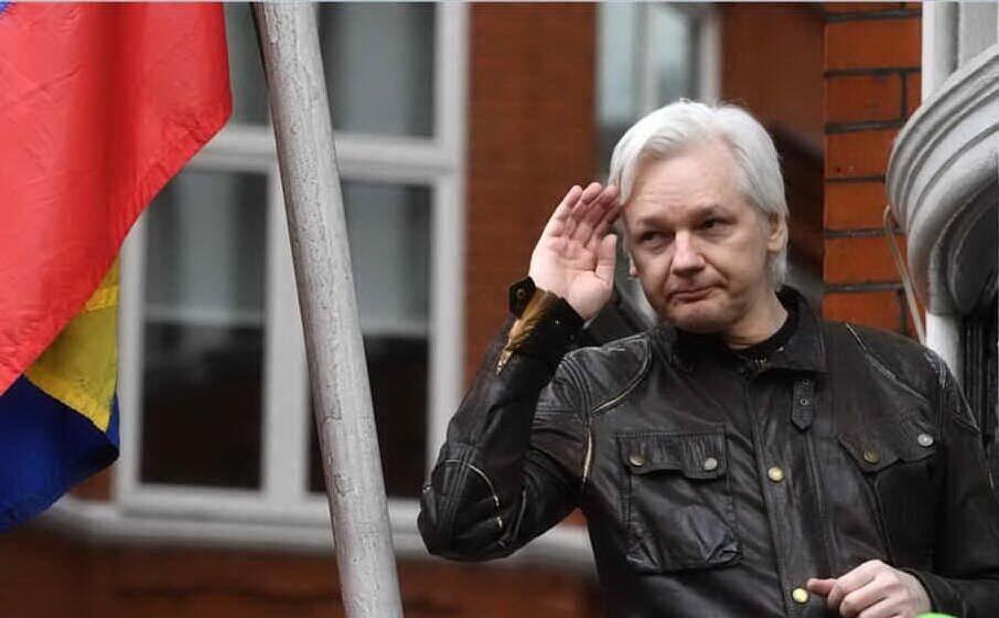 julian assange (archivio l unione sarda)