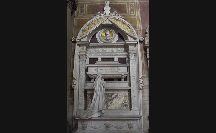 il sepolcro dove riposa in santa croce a firenze