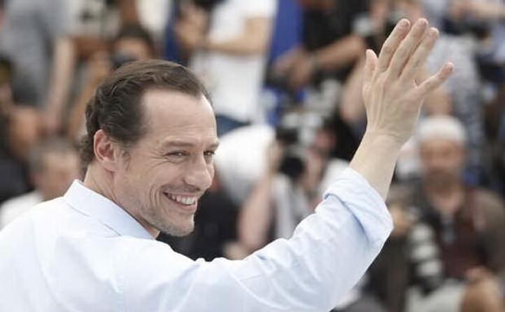 accaddeoggi 2 marzo auguri a stefano accorsi