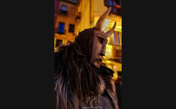 la maschera di is scruzzonis di siurgus donigala foto di fabiano (instagram ephe76)