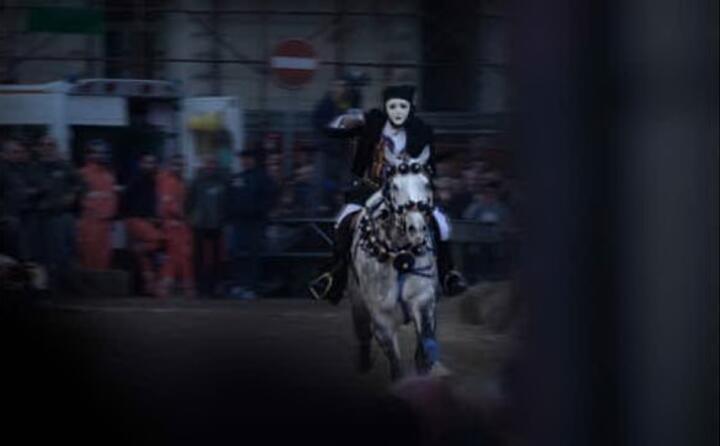 la sartiglia di oristano vista dall obiettivo di alessio spanu