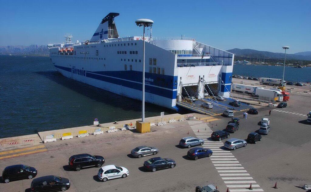 Coronavirus Per Chi Arriva Al Porto Di Olbia Nessun Controllo L Unione Sarda It