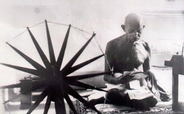 accaddeoggi 12 marzo 1930 la marcia del sale guidata da gandhi