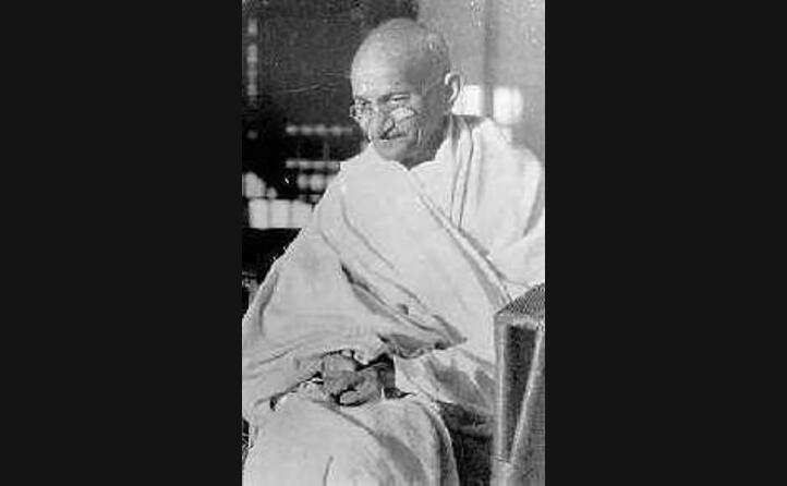 la manifestazione era stata organizzata da gandhi per protesta contro il monopolio britannico del sale