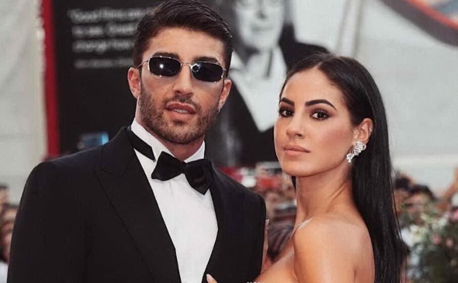andrea iannone e giulia de lellis (foto instagram)