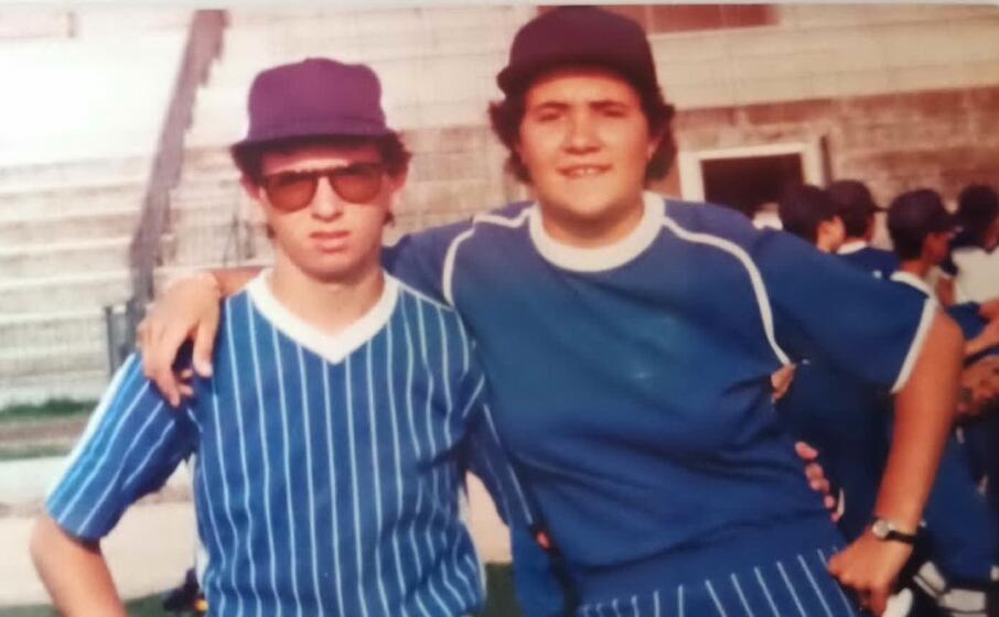 tore cherchi e monica drago rispettivamente manager e coach dell alghero u12 a met degli anni 80 (foto vanna chessa)