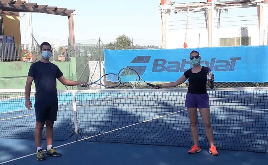 due tennisti dell accademia sassarese (foto concessa)