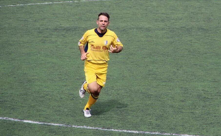 mirko onano centrocampista del villasimius (l unione sarda)