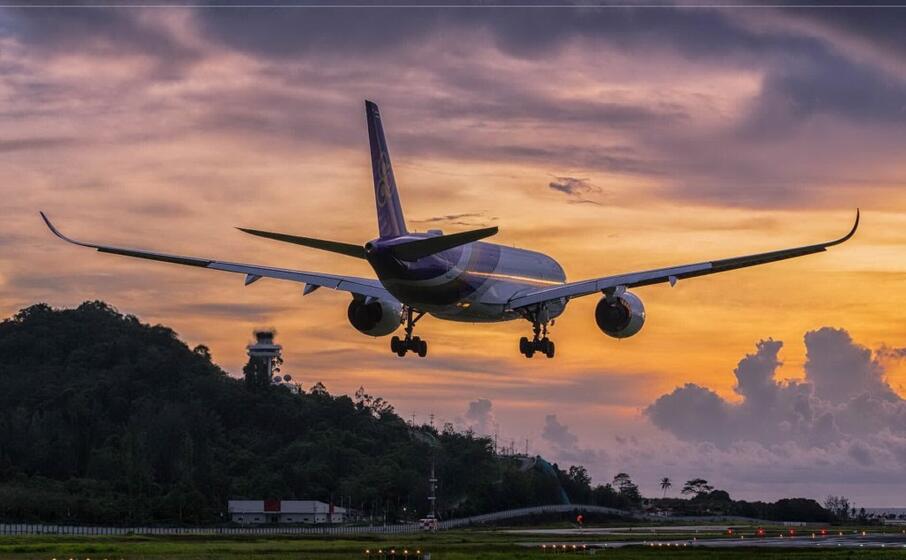 un volo della thai arways (foto sacton twitter)
