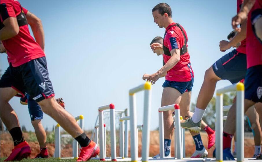 l allenamento di questa mattina (foto twitter cagliari)