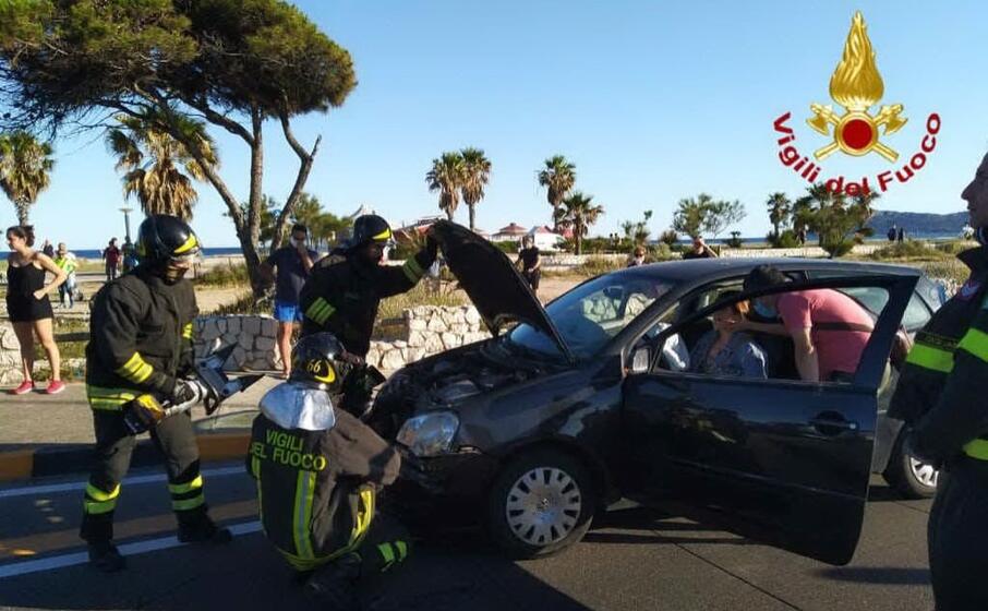 l incidente (foto vigili del fuoco)