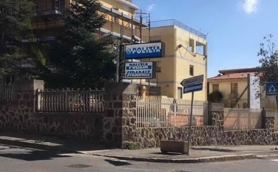 il commissariato di carbonia (archivio l unione sarda)