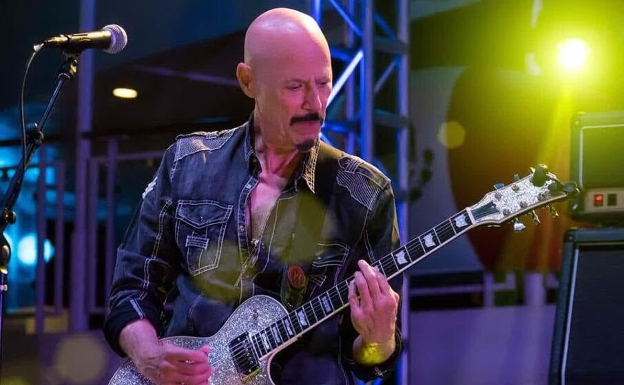 bob kulick (foto dalla pagina facebook dei kiss)