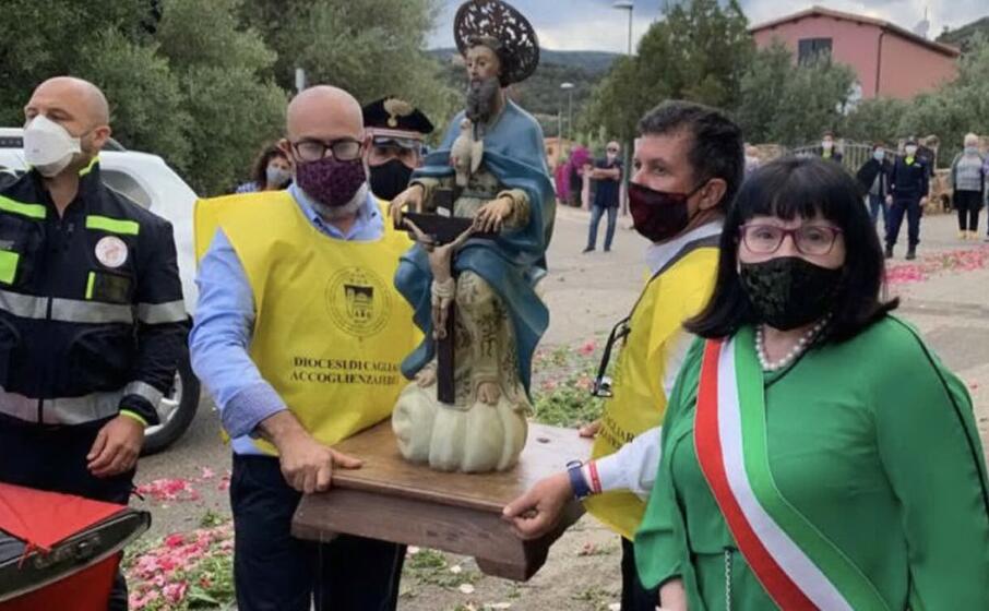 l arrivo a chia (foto l unione sarda)
