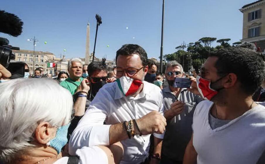la manifestazione del centrodestra a roma (ansa)