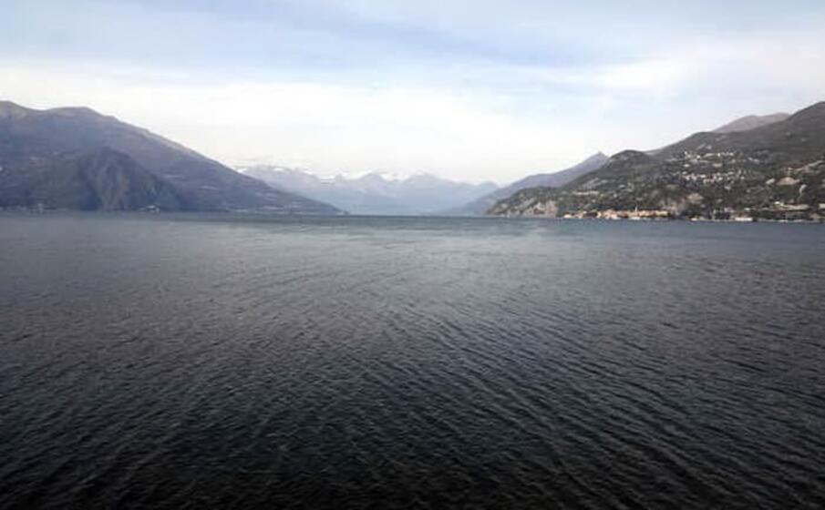 il lago di como (ansa)